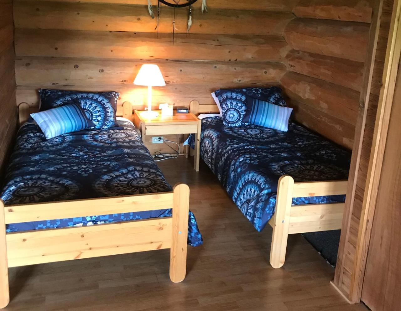 Wells Gray Guest Ranch Hotel Clearwater Bagian luar foto